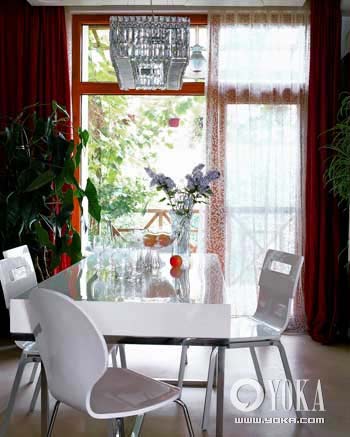 活力動(dòng)感的前衛(wèi)小資女人 優(yōu)雅別墅面面觀