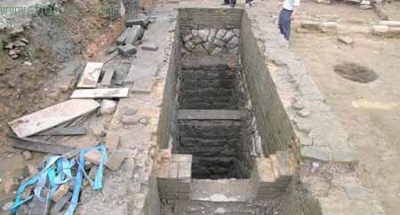 專家估計(jì),這些深坑是貢院存放試卷的地方