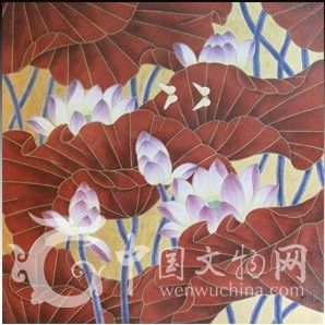 作品名稱:荷風(fēng)送香 現(xiàn)收藏于藏樂閣當(dāng)代名家陶瓷藝術(shù)館