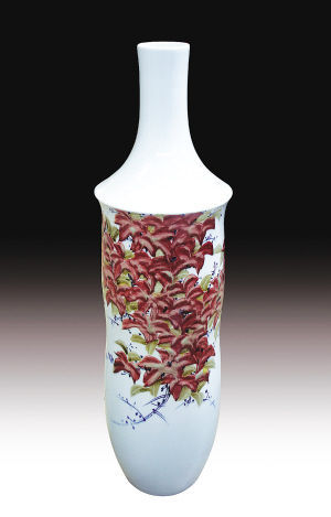 白磊 “醉秋圖”美人尖瓶