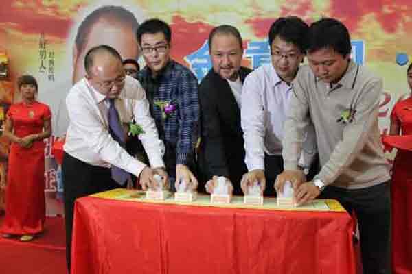 ������&bull;�ɴu���H���Ǐ����Ѳ�غ��ۻ��(d��ng)�A�M��Ļ