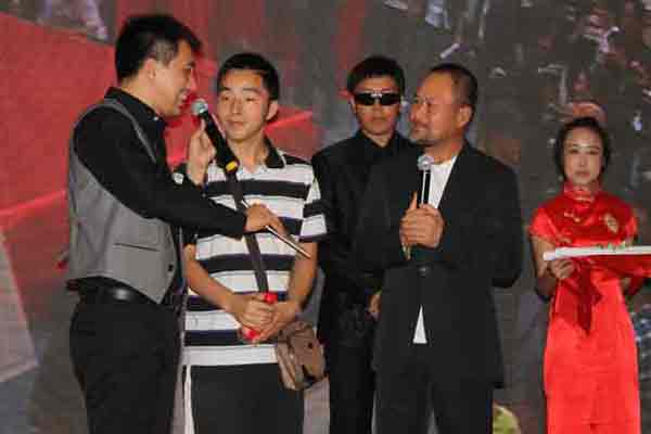 ������&bull;�ɴu���H���Ǐ����Ѳ�غ��ۻ��(d��ng)�A�M��Ļ