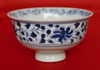 圖4筆者收藏的元青花小碗 圖4筆者收藏的元青花小碗