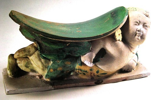 3-04宋金童子荷葉枕 河南博物院藏 3-04宋金童子荷葉枕 河南博物院藏