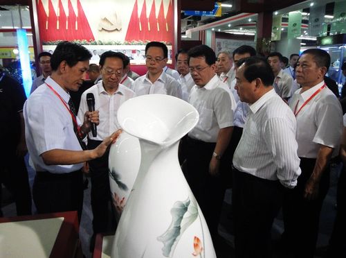 第11屆中國(guó)(淄博)陶博會(huì)開(kāi)幕 齊風(fēng)陶韻演繹陶都魅力