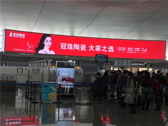 ϾC҂ഺŮAngelababyƽ