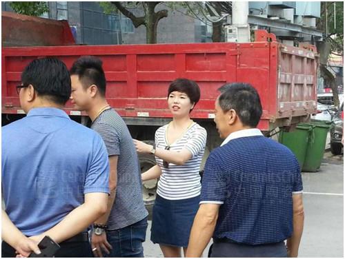 阮總阻值員工為災(zāi)區(qū)捐贈(zèng)物資