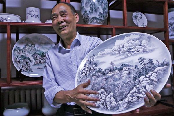 陶瓷大師喬希儒首次參展藝博會