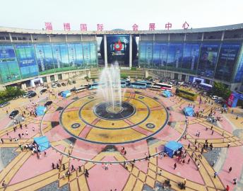 點(diǎn)擊查看大圖 匯聚陶瓷的世界走向世界的陶瓷